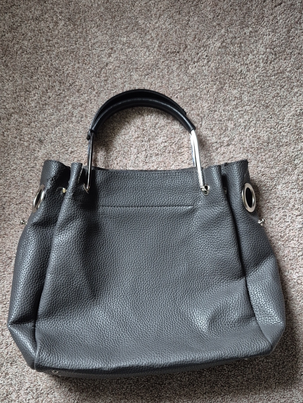 🍁 3/$25 Joanel Vegan Leather Bag (Minor Pealing On Sides)